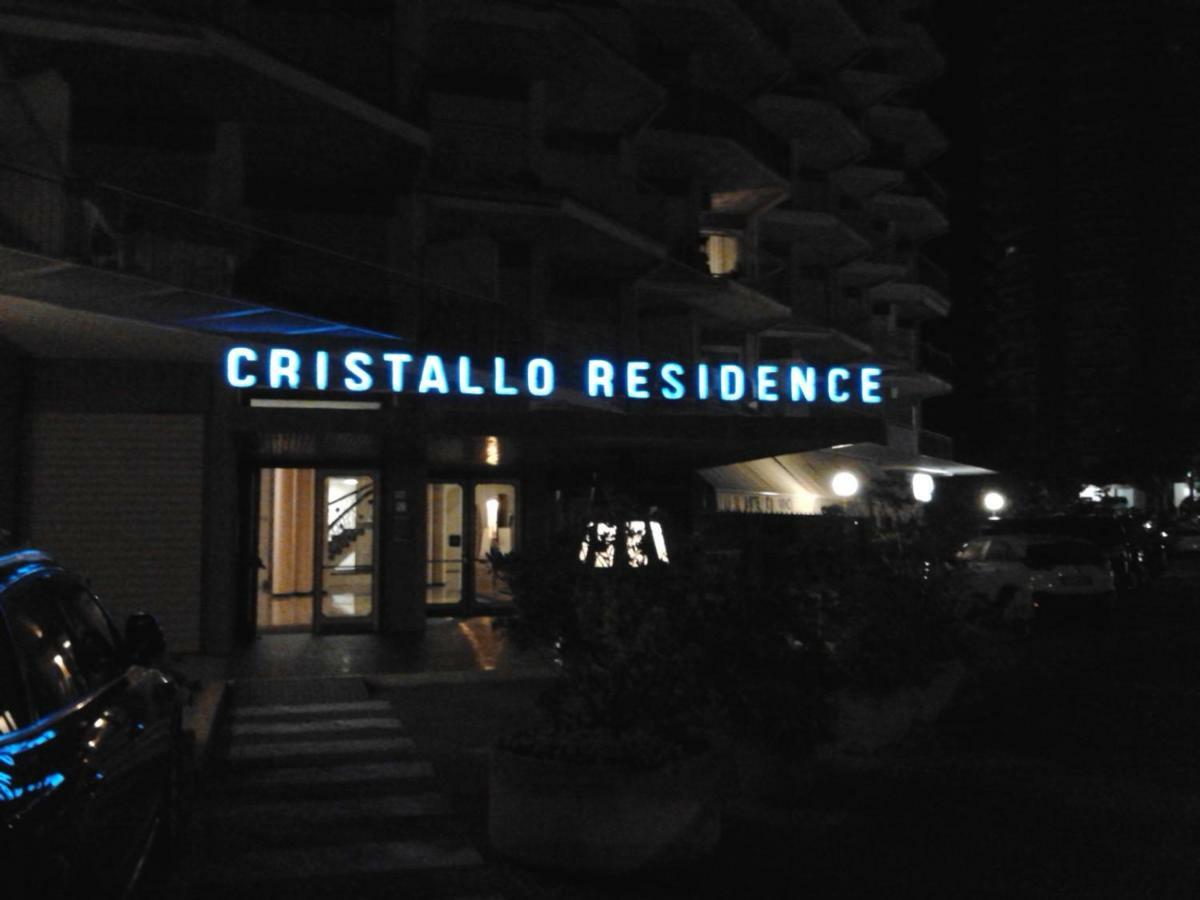 Cristallo Residence Ліньяно-Сабб'ядоро Екстер'єр фото